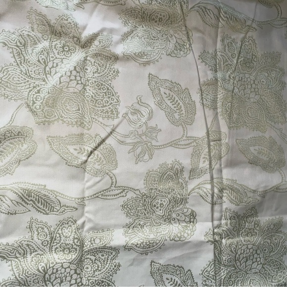 Pier 1 Imports Cream Sage Textured Paisley Grommet Elegant Curtain Panel 50x84” - Picture 3 of 11